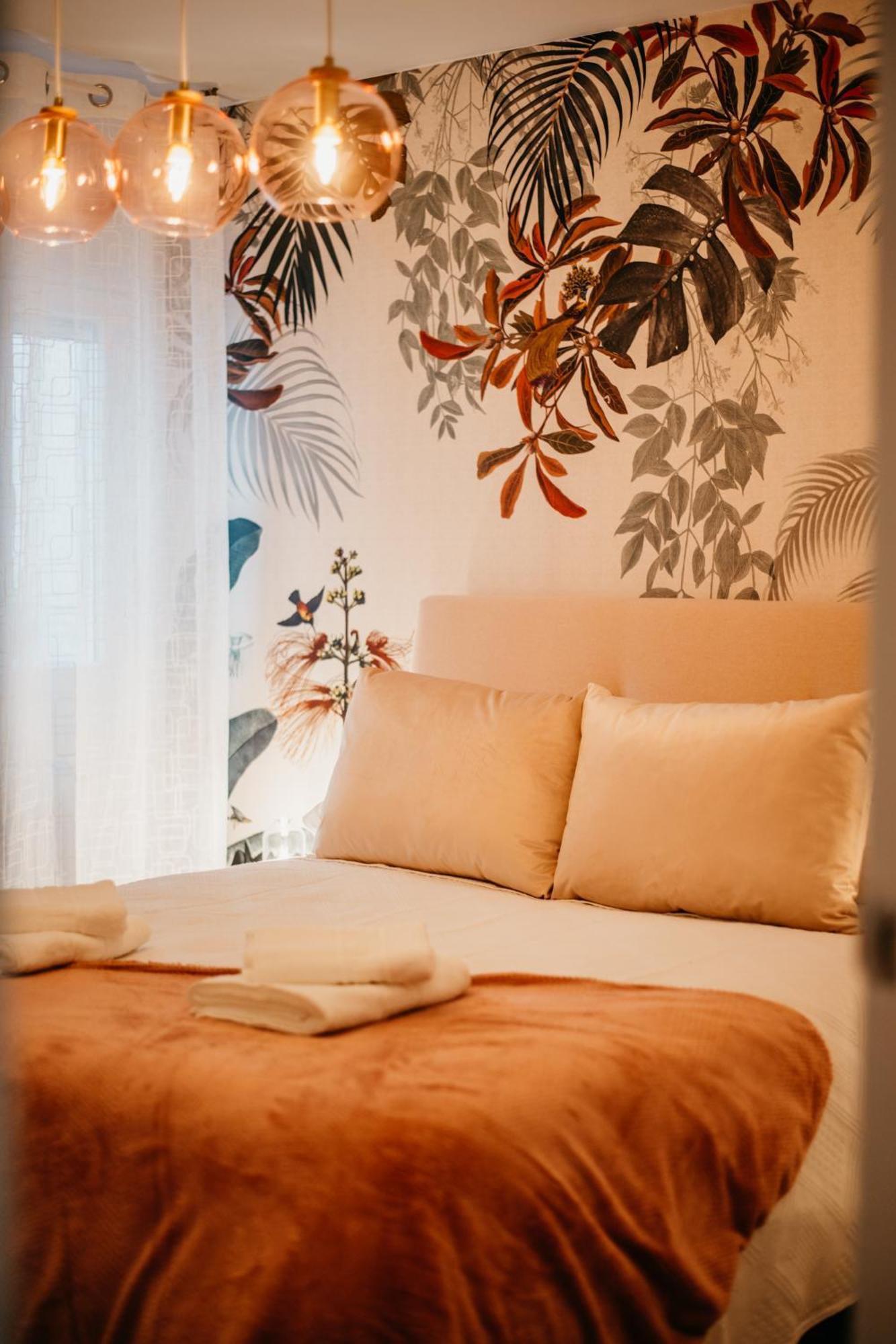 Tuguest Maria Luisa Apartment - Free Parking Гранада Экстерьер фото